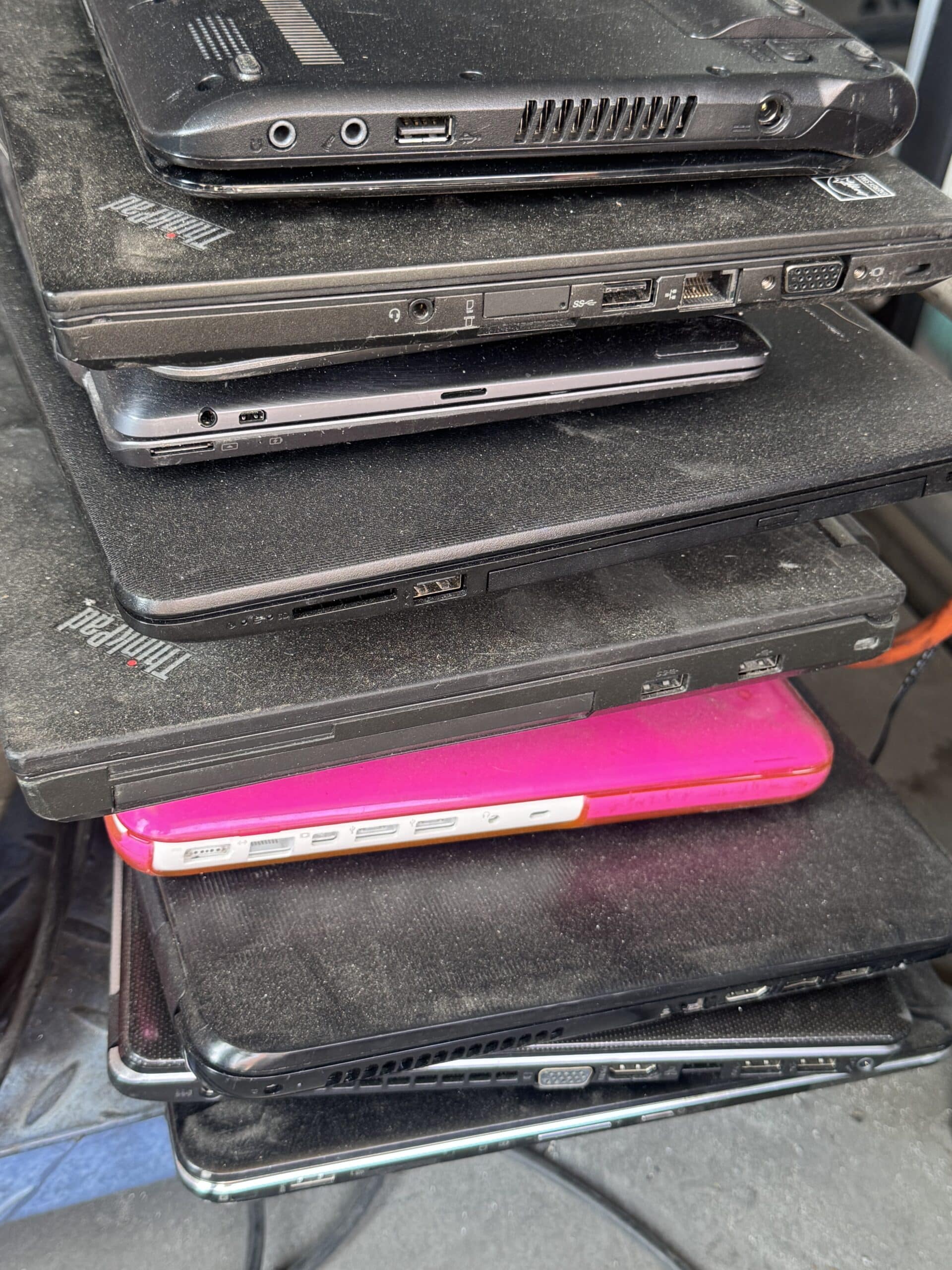 laptop computer recycling image